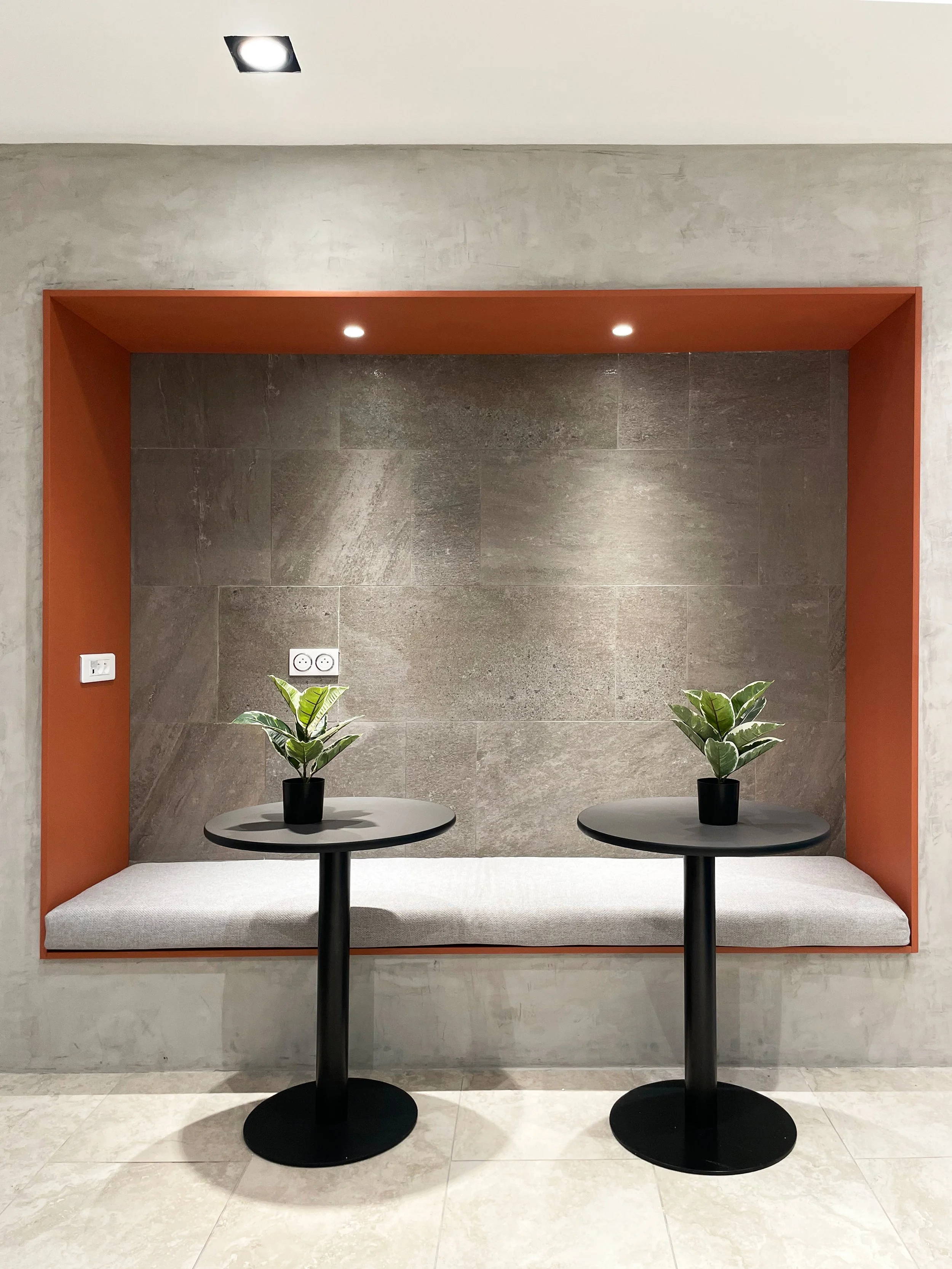 JEUNE AFRIQUE-20.jpg