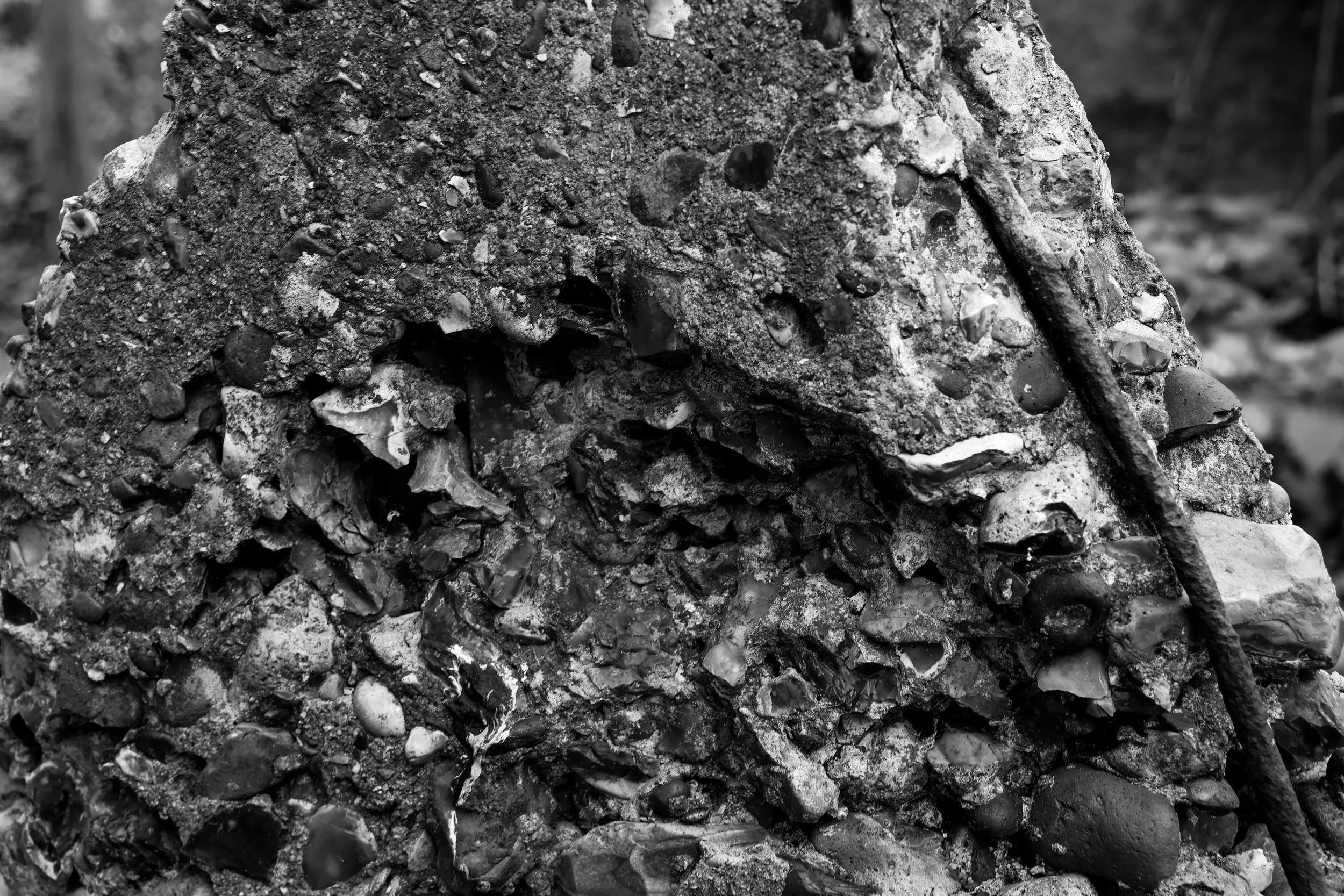 51.257732 N,1.152581 E