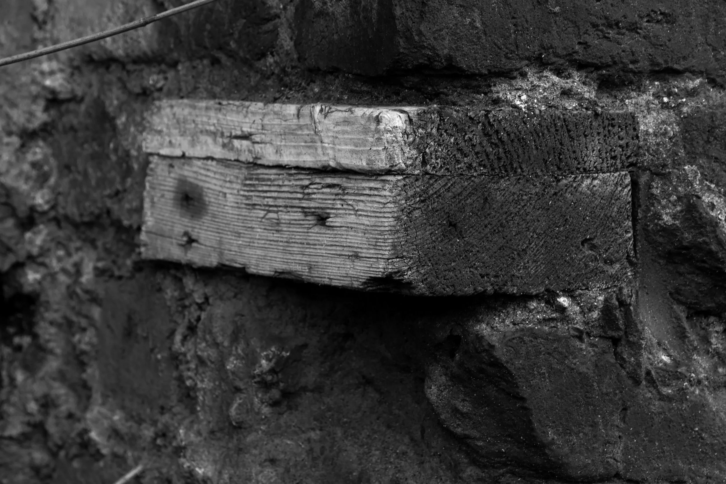 51.492978 N,-0.133208 E