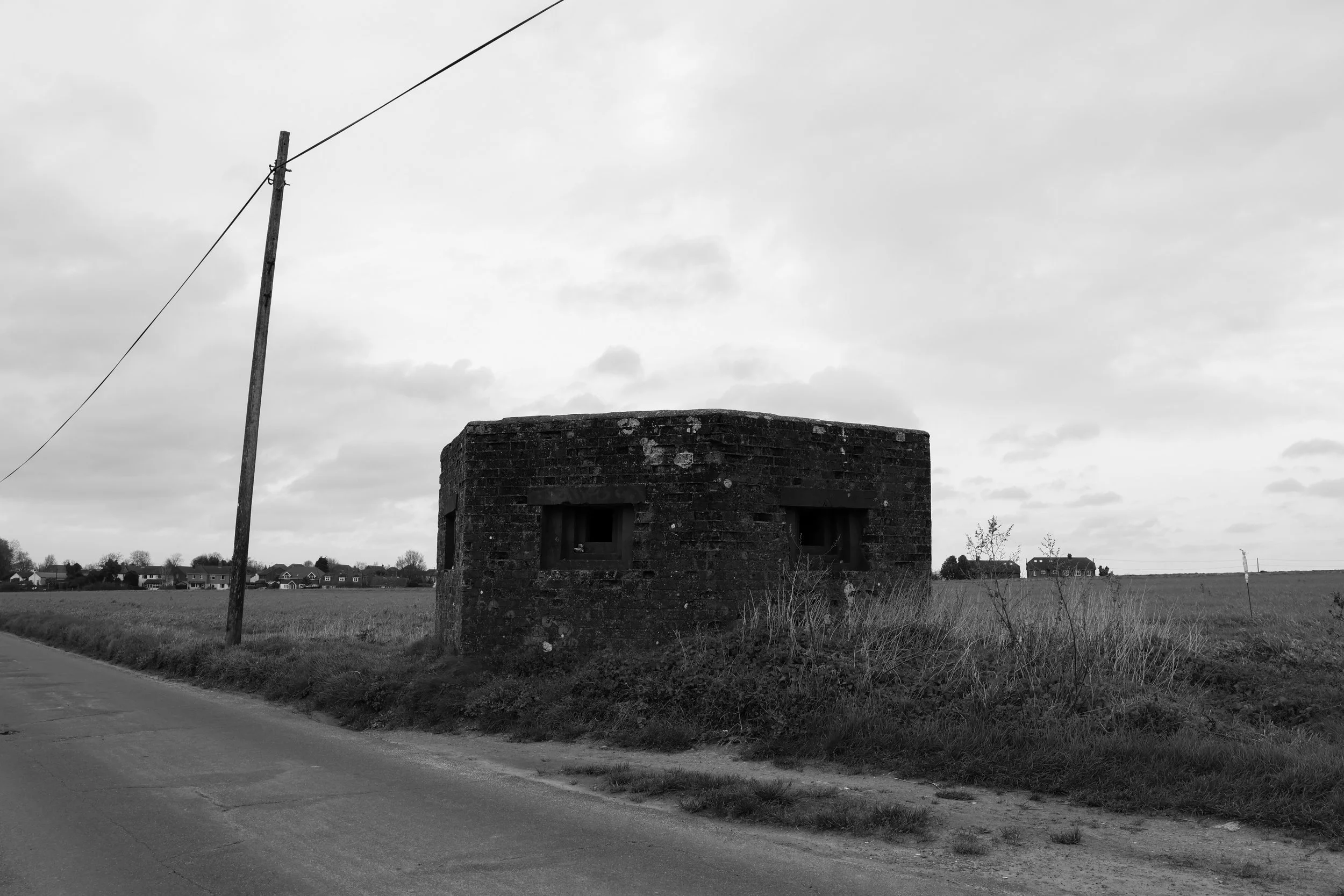 51.250517 N ,1.152374 E