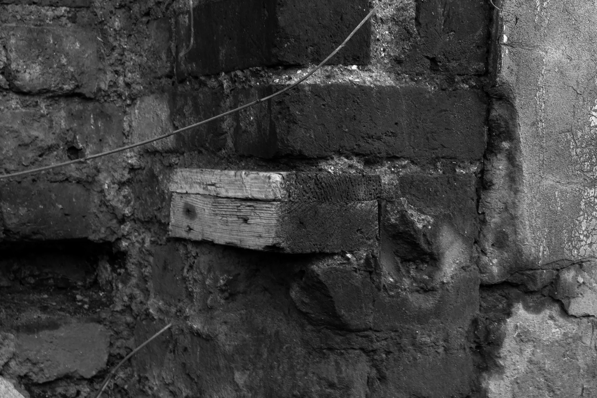 51.492978 N,-0.133208 E