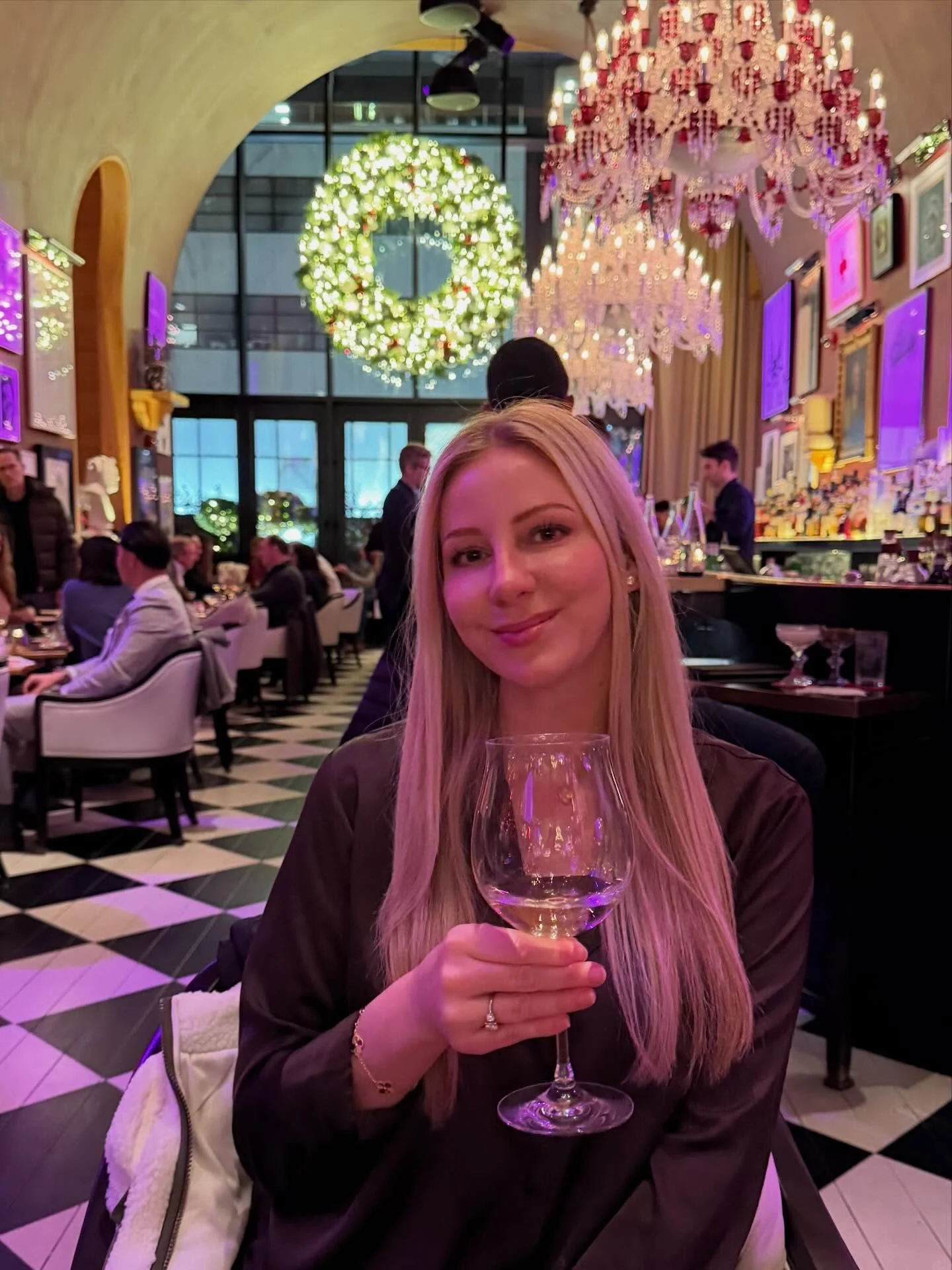 A festive few days in New York this December 🎄🇺🇸✨

#nottinghambusiness #nycatchristmas #nottinghammums #nottinghamweddings