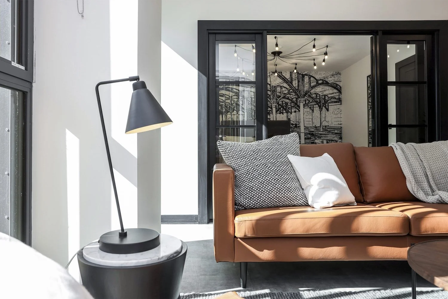 126 CANONGATE EDINBURGH