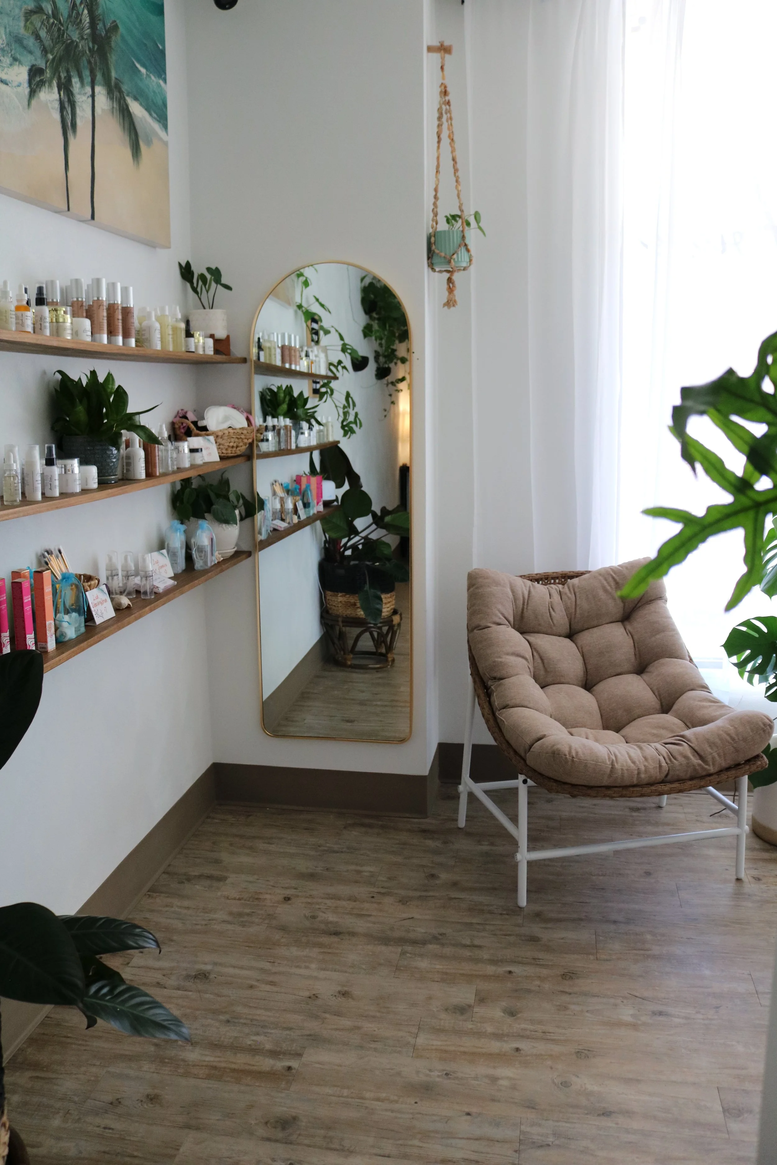 Ep. 44 - How To Have A Bougie Spa Business