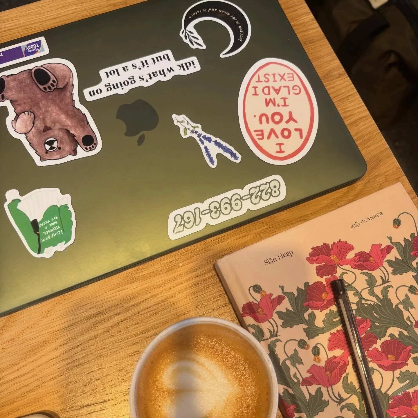 Morning // afternoon.

Dreamy set up to do admin, emails &amp; get stuck into an author&rsquo;s developmental edit revisions today. Taking full advantage of Fake Spring (Third Winter is surely on the way). ☀️☀️☀️