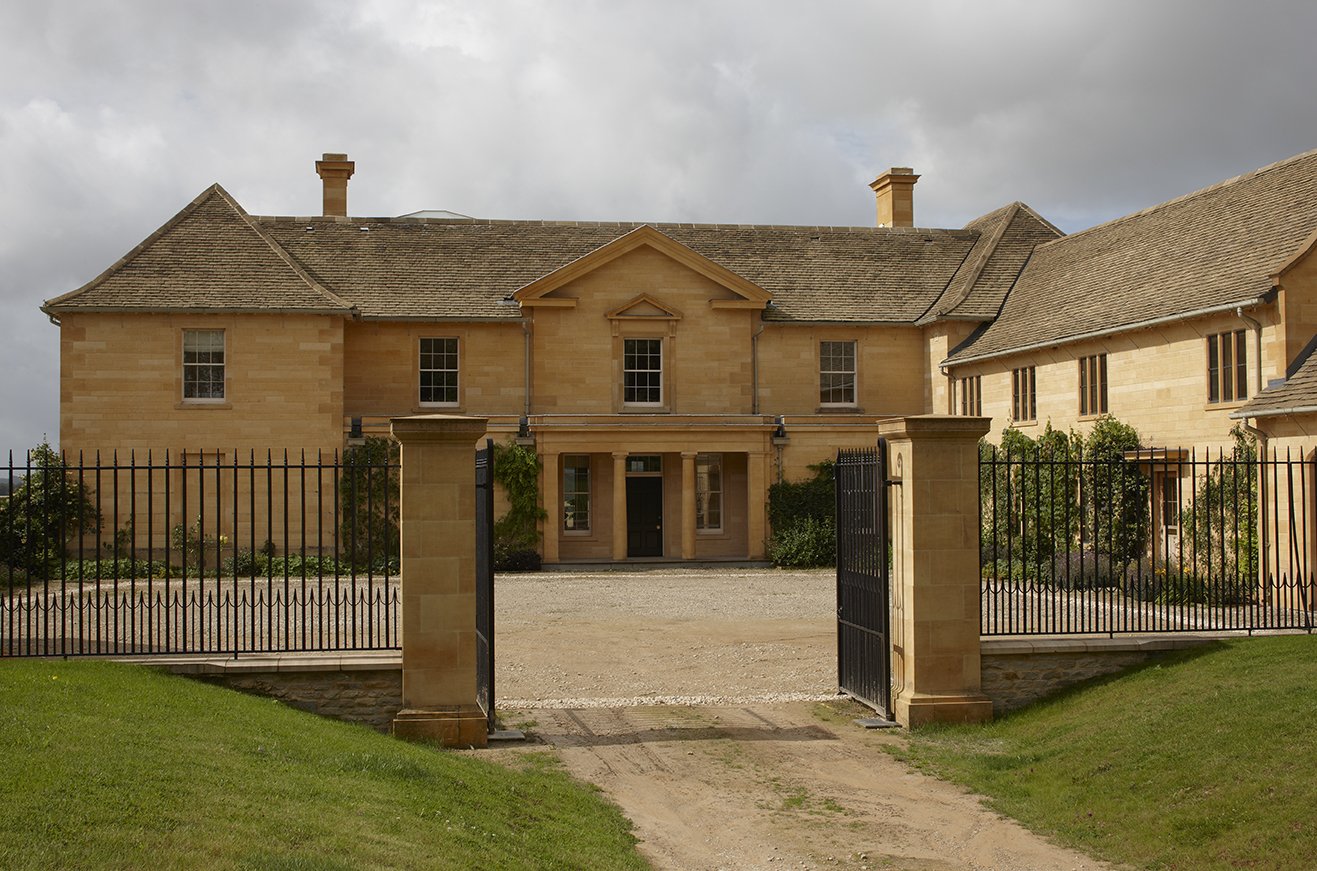 A COUNTRY HOUSE IN GLOUCESTERSHIRE