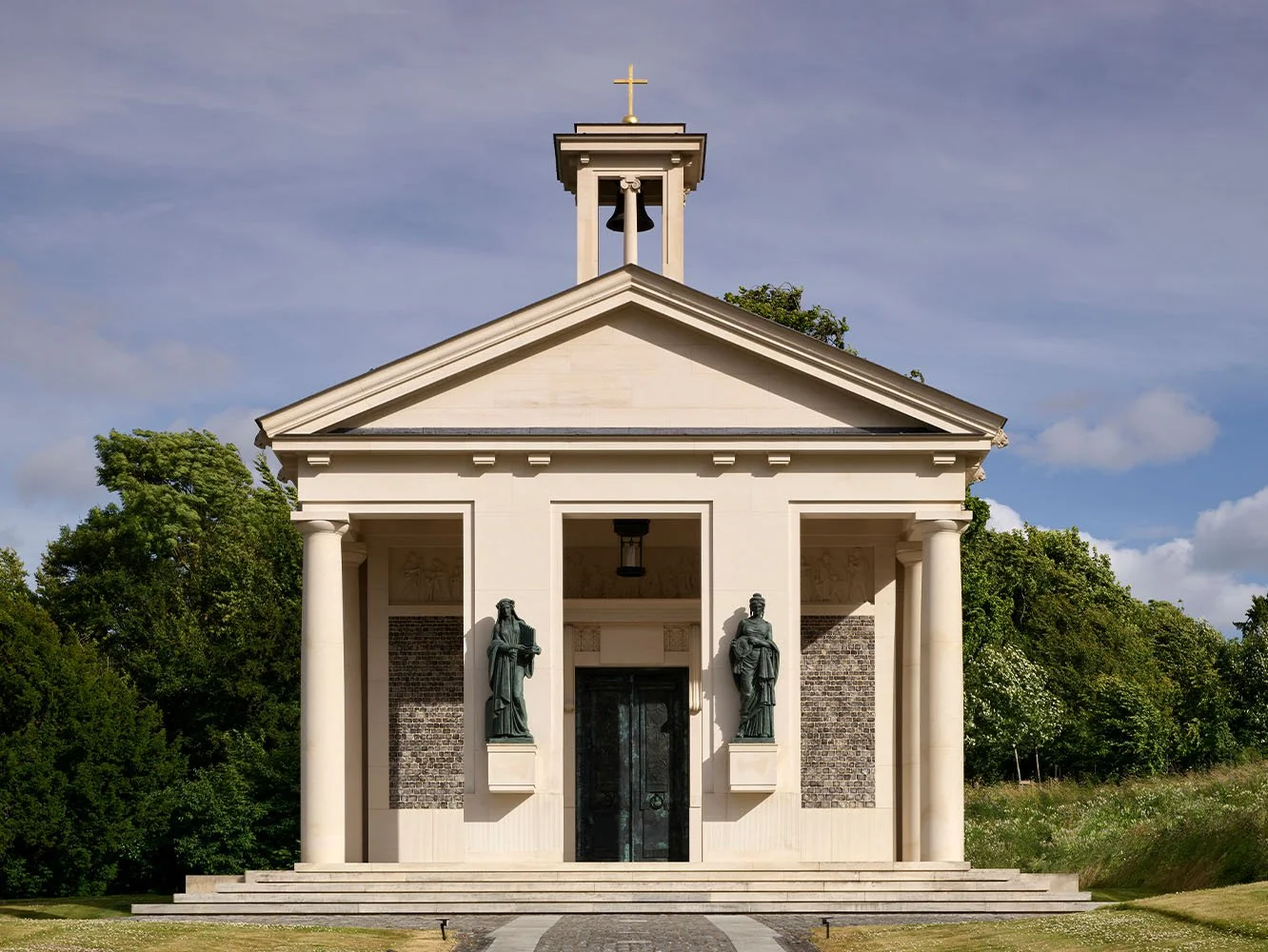 THE CHAPEL OF CHRIST THE REDEEMER, CULHAM