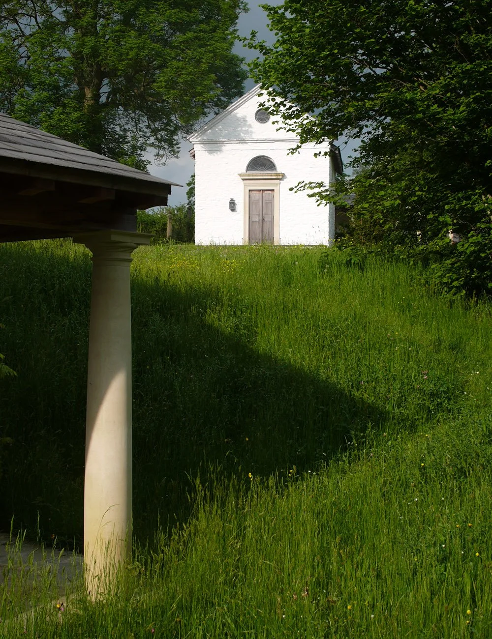 CHA_A_House_In_The_Welsh_Hills_8.jpg