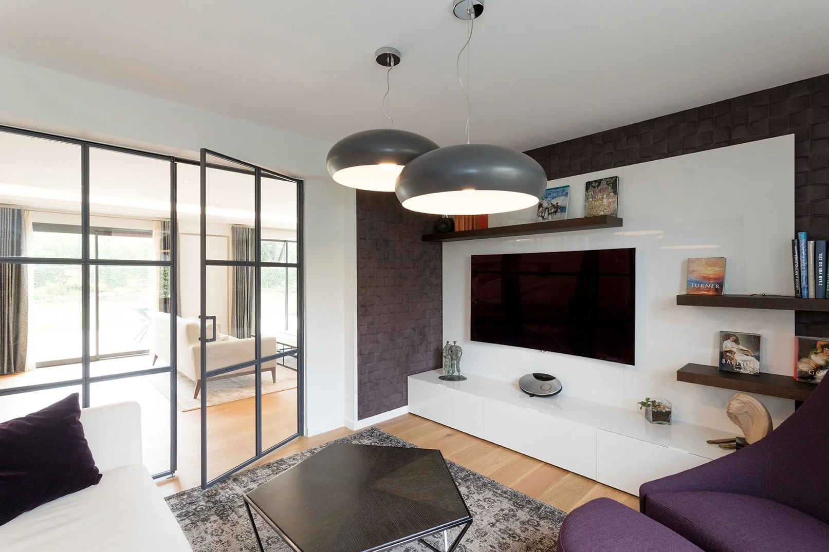 Rénovation maison familiale en Mayenne (53) - Décoratrice d'intérieur à Rennes, j'interviens en Bretagne, Ille-et-vilaine et Morbihan pour des projets de rénovation, d'aménagement et de décoration sur mesure.
