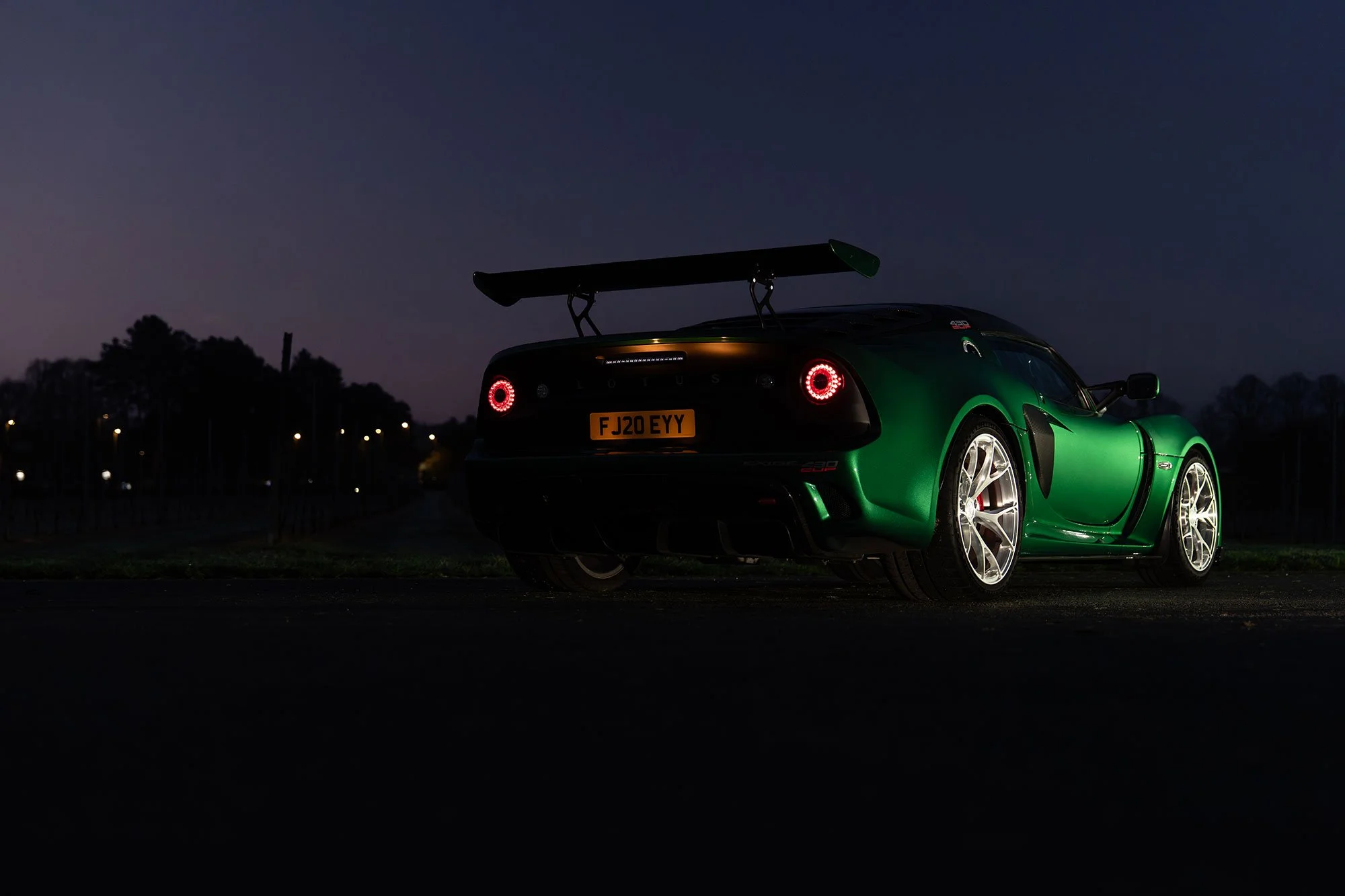 T2P_BMW_M3_Touring_Exige-2.jpg