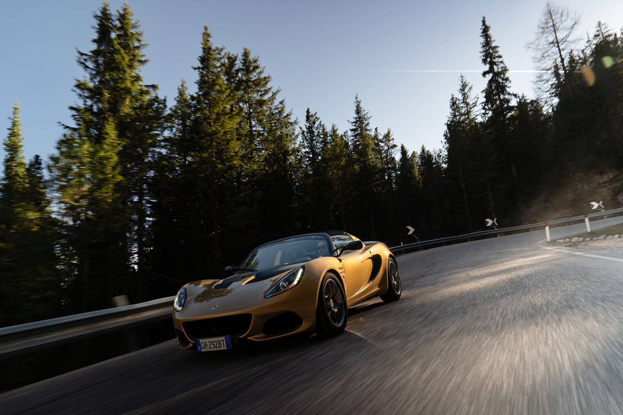 T2P_ELISA_ITALY_LOTUS-11.jpg