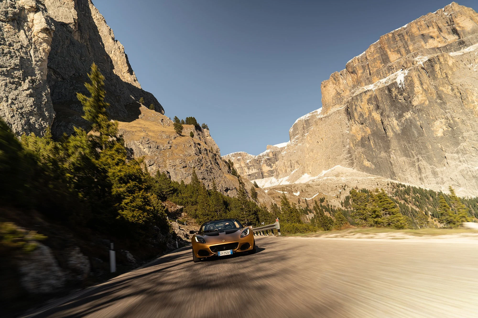 T2P_ELISA_ITALY_LOTUS-22.jpg