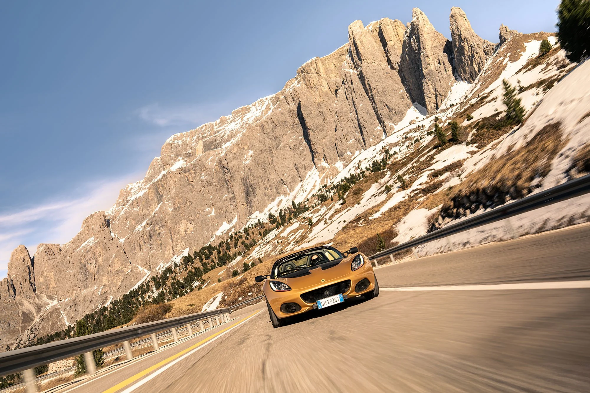 T2P_ELISA_ITALY_LOTUS-3.jpg
