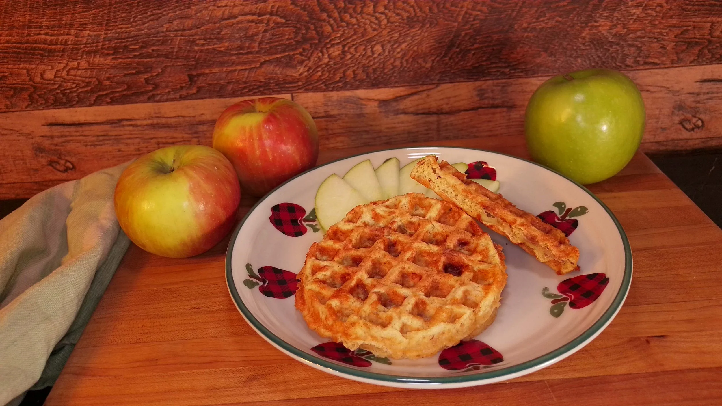 Apple Cinnamon Chaffle Recipe — Grain Free ME