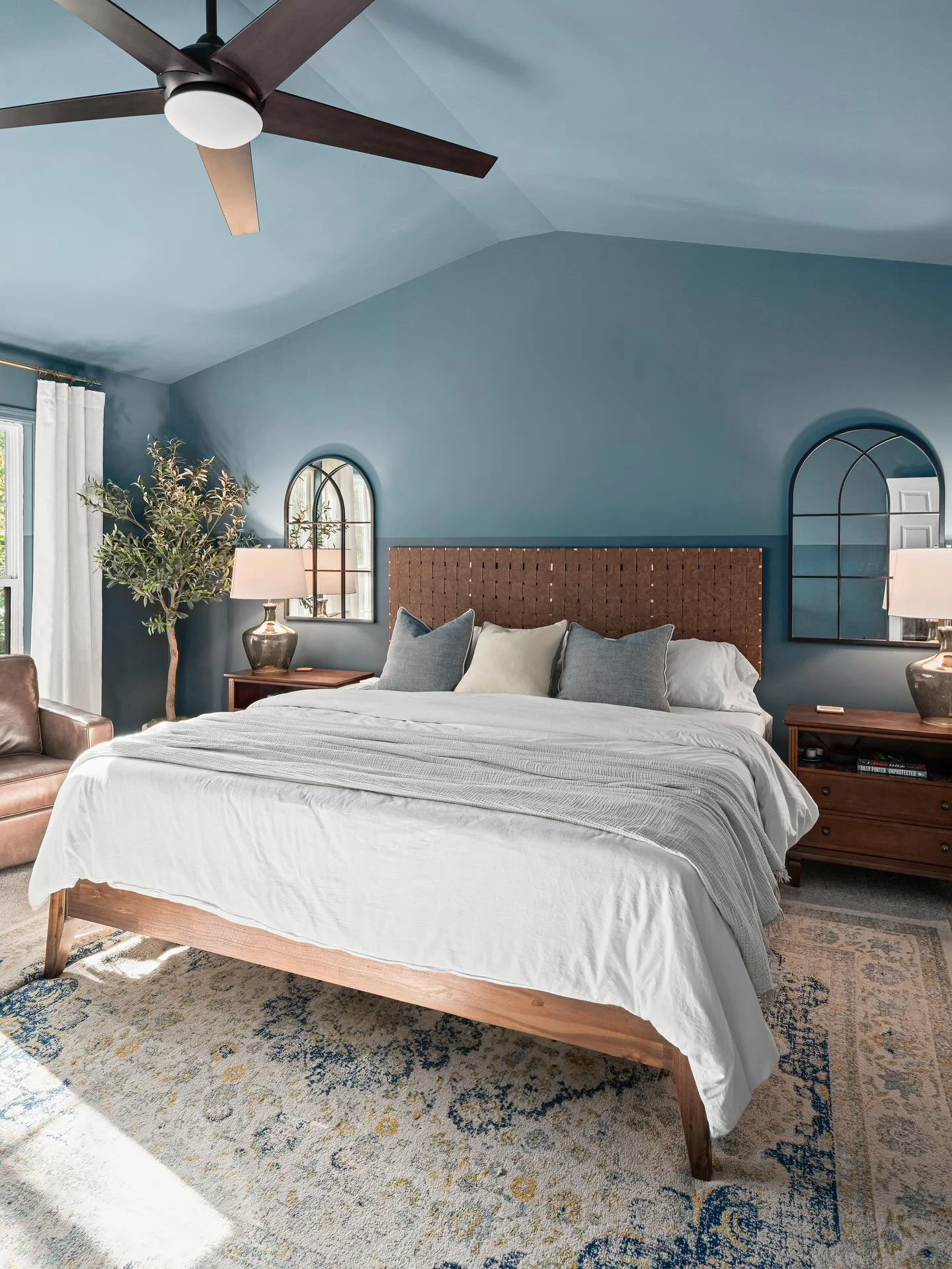 another stunning remodel by @sanctuaryspacesdesign