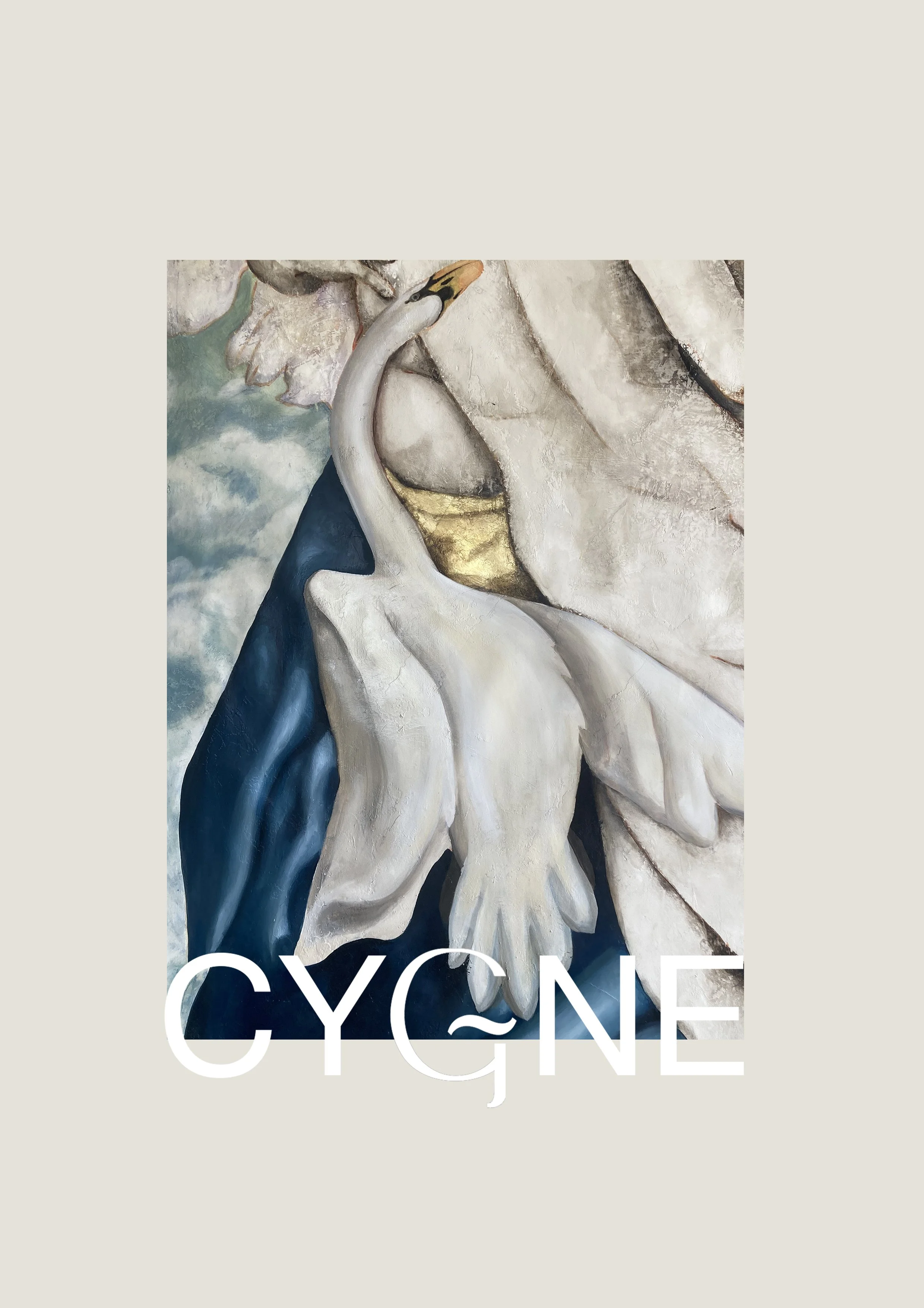 Un cygne s'envole vers le ciel. On aperçoit un portion de femme et un bout de drapé derrière. Peinture à l'huile. Enduit minéral naturel à base de craie. Patine. Dorure à la feuille.