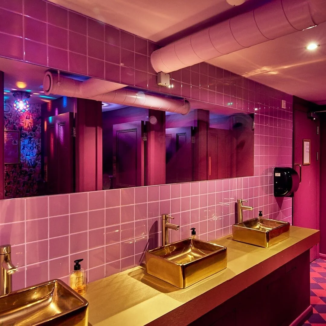 Blame-Gloria-Covent-Garden-bathroom.jpg