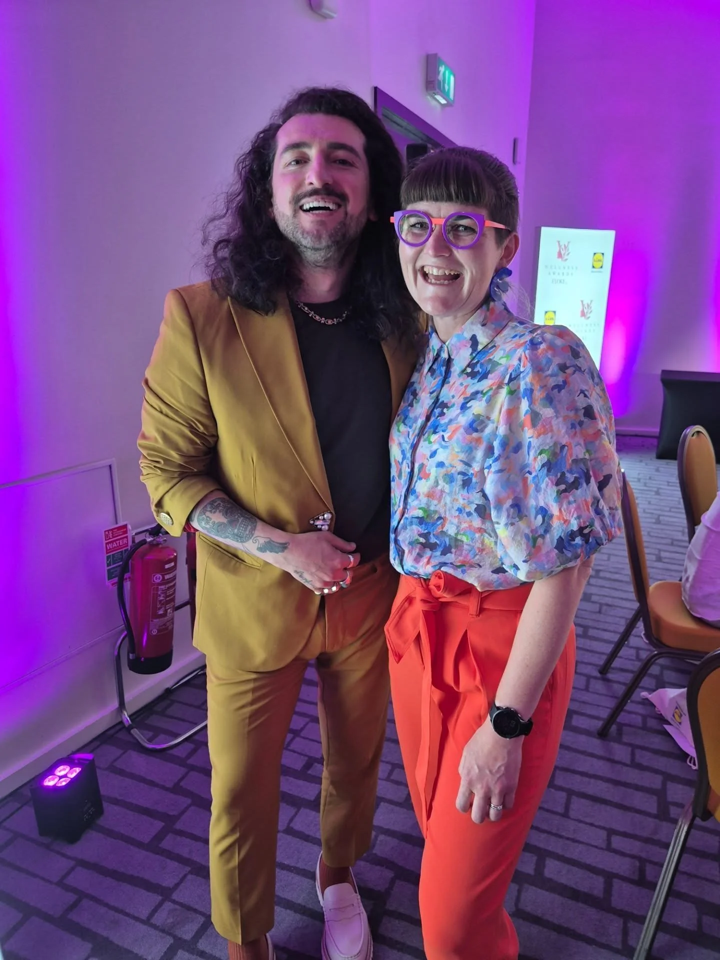 No award today at the @evokedotie Awards, but...

@gourounlian told me he loved my style, so dopamine dressing for the win ✨✨️✨️

As a Life Design Coach, I always say that one of the simplest ways to design your life is through your style.

Wear the 
