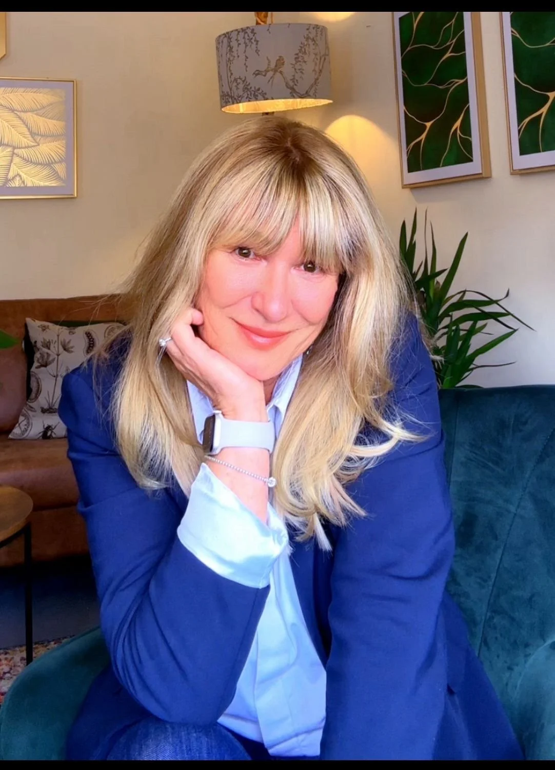 Dawn Henly, Accredited Psychotherapist & Counsellor in Farnham, Surrey