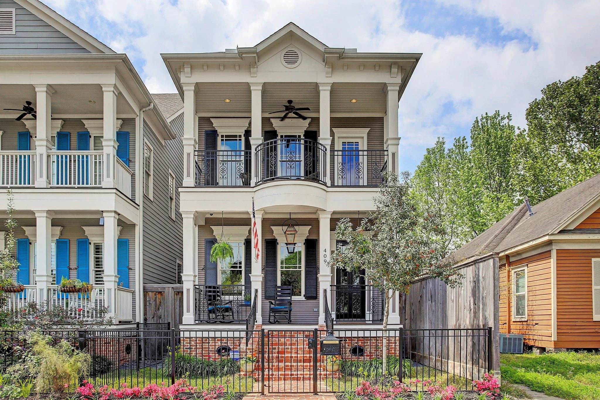 Heights | 409 Columbia