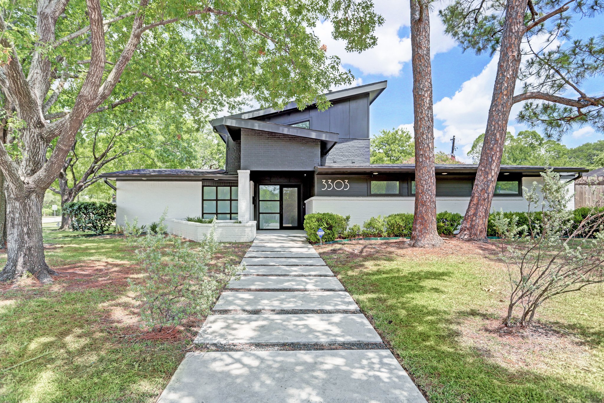 MidWest | 3303 Stoney Brook