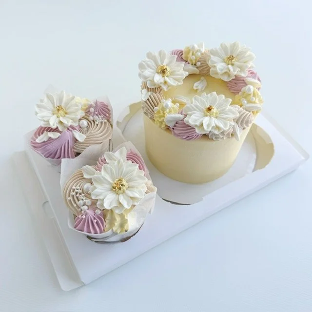 Cake and cupcakes decorating class in Temecula/Murrieta CA