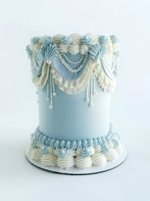 Baby blue vintage cake decorating class in Murrieta, CA