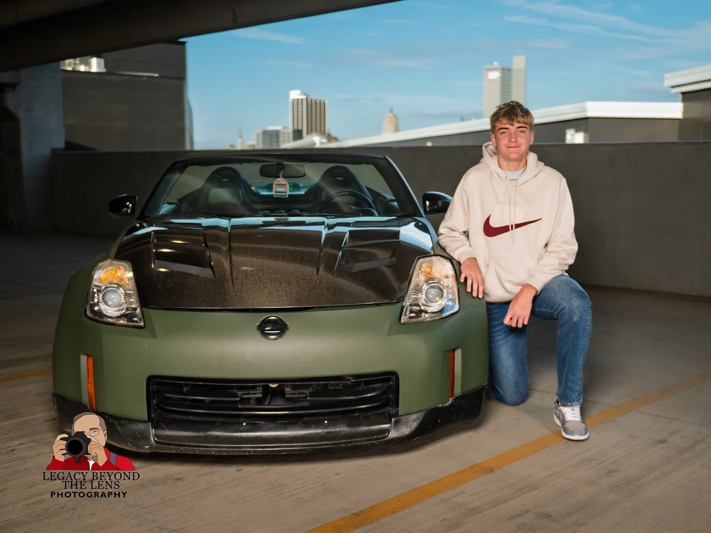 Xander Kuckuck Class of 2026!! 
#senior #senioryear🎓 #350z #350z_nation #fairladyz #pauldingohio #seniorphotoshoot #seniorphotographer #ohiophotographer #photographer #sportsphotographer #pauldingohiophotographer