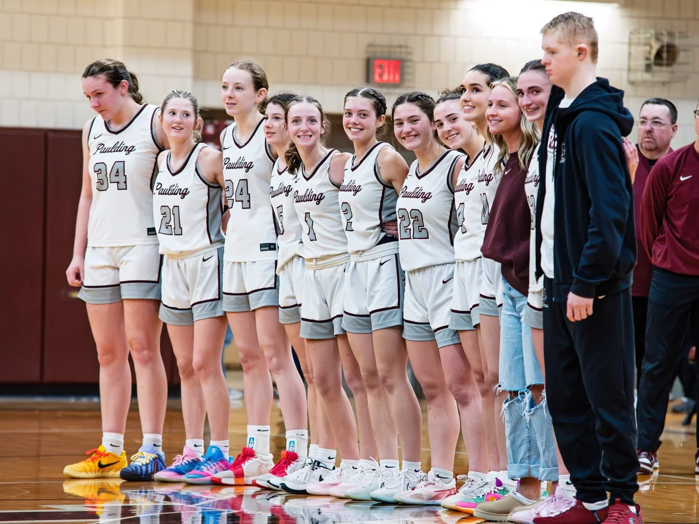 Varsity Girls Basketball will be posted tomorrow morning!! Also congratulations lady&rsquo;s on the 12 game win streak and making school history!! 
#pauldingohio #girlsbasketball🏀 #highschoolbasketball 
#sportsphotography #sportphotographer