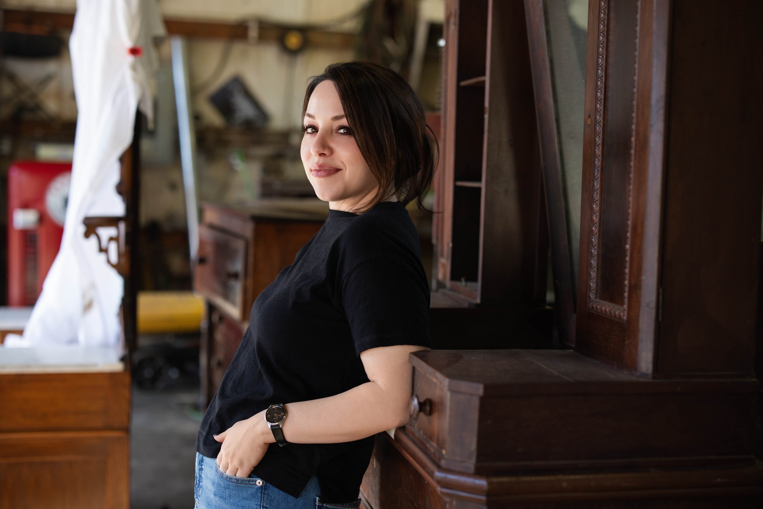 Furniture-restoration-Nashville-headshot-0277.jpg