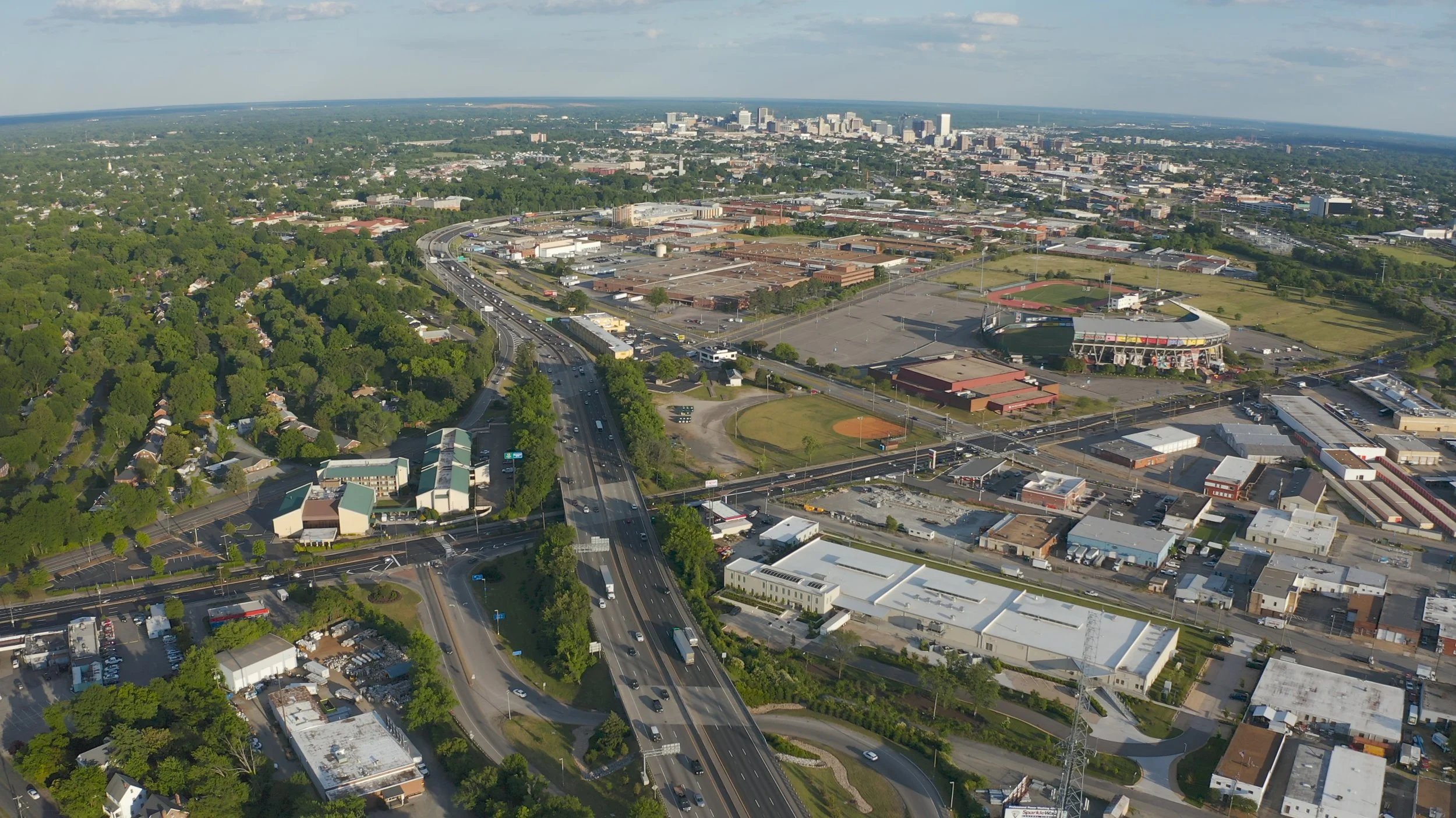 ARAGON SUPER CUT.00_00_39_13.Still001.jpg