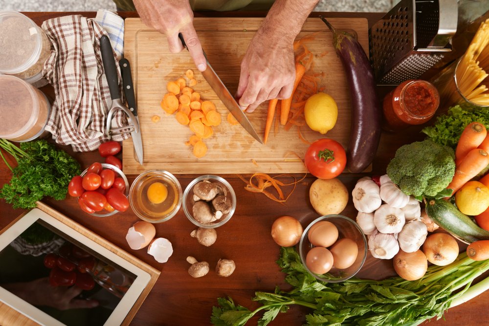 Diet for Hormone Health: Protein, Fibre, and Glycemic Load