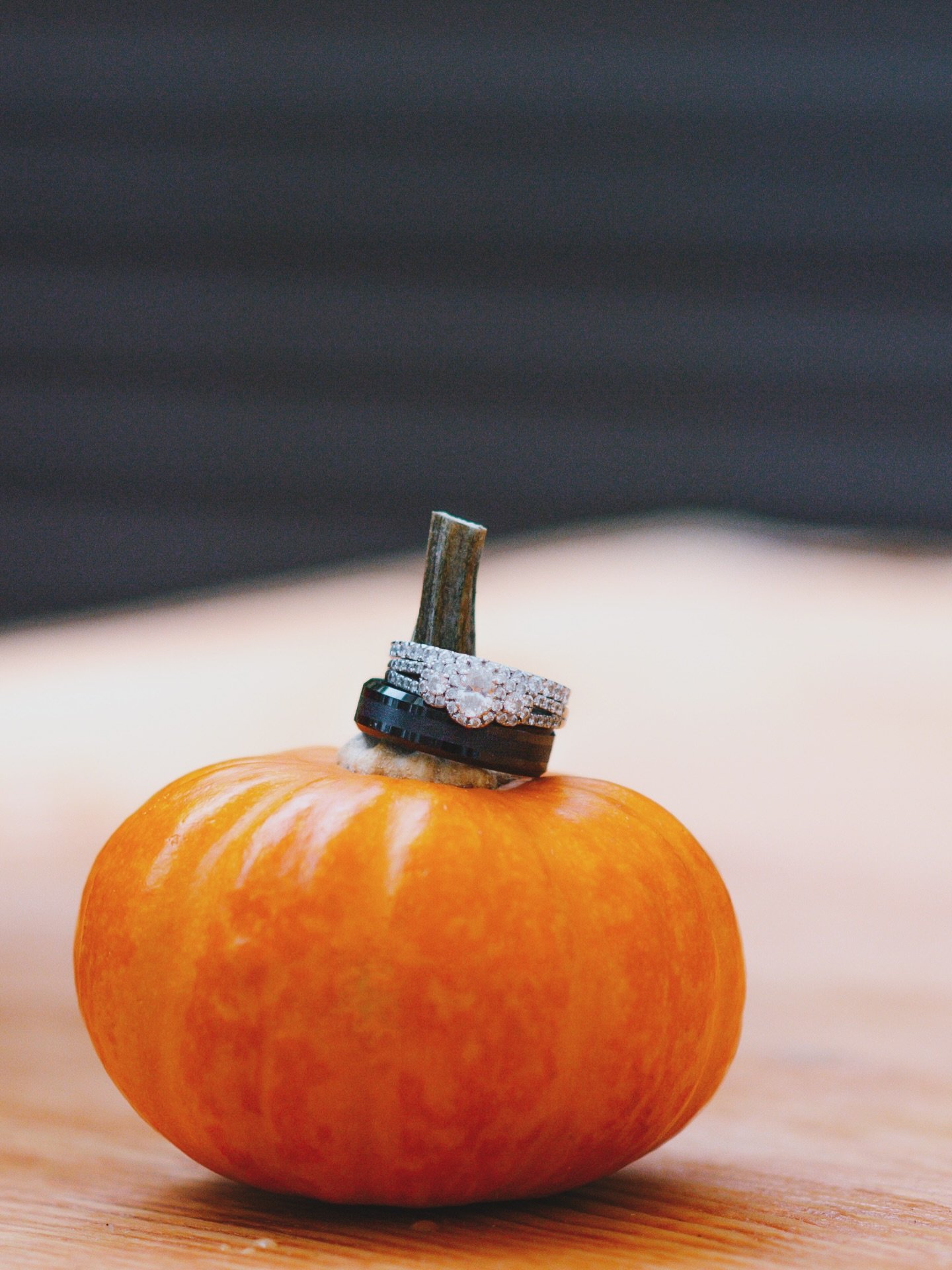 Pumpkins, pretty details and maybe a little magic 🪄 

We hope your Halloween is filled with warmth, sugary treats and perfectly placed pumpkins 🎃 💍