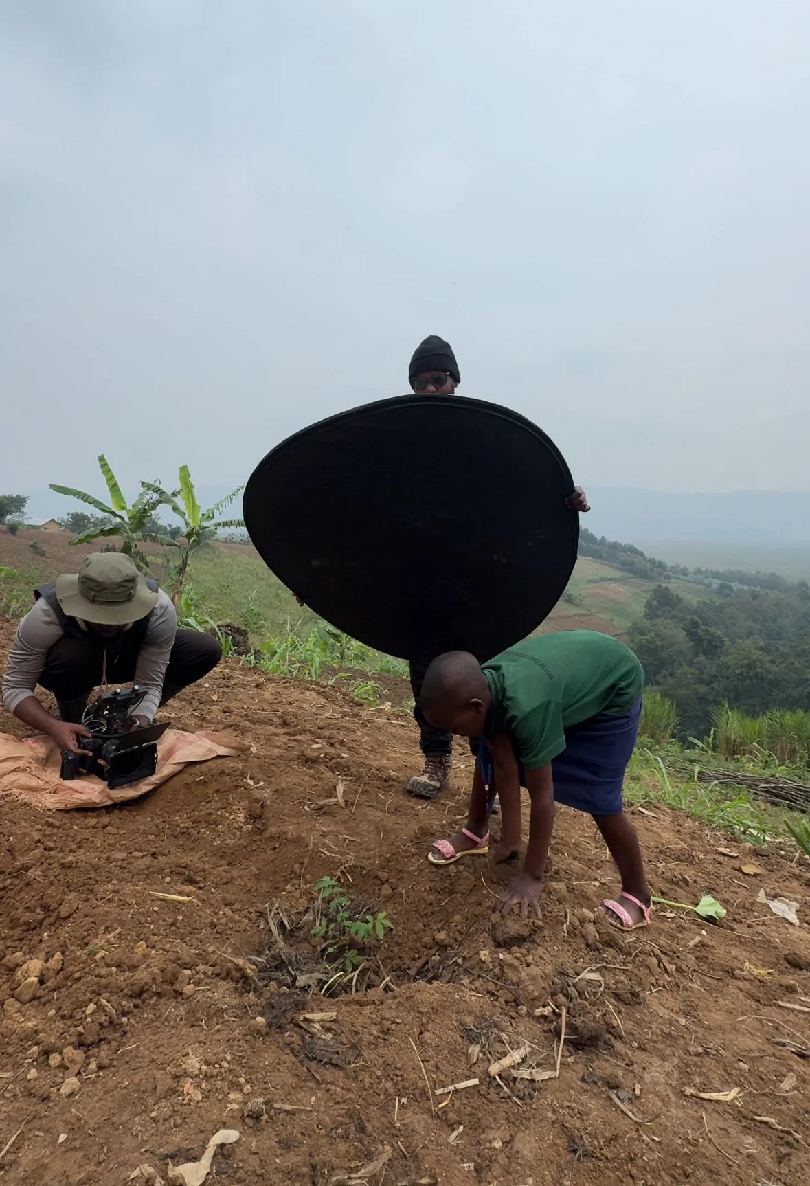 Filming a kid plantinga Hagena sampling