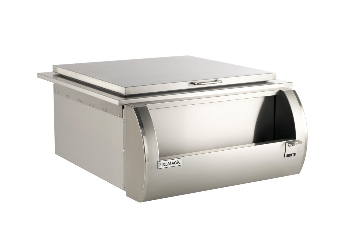FM_3596A_Refreshment-Center-With-Lid-Closed.jpg