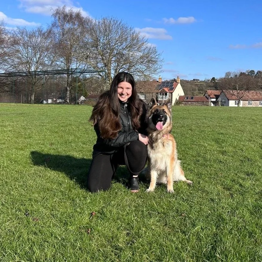 Angharad Crack-min.jpg