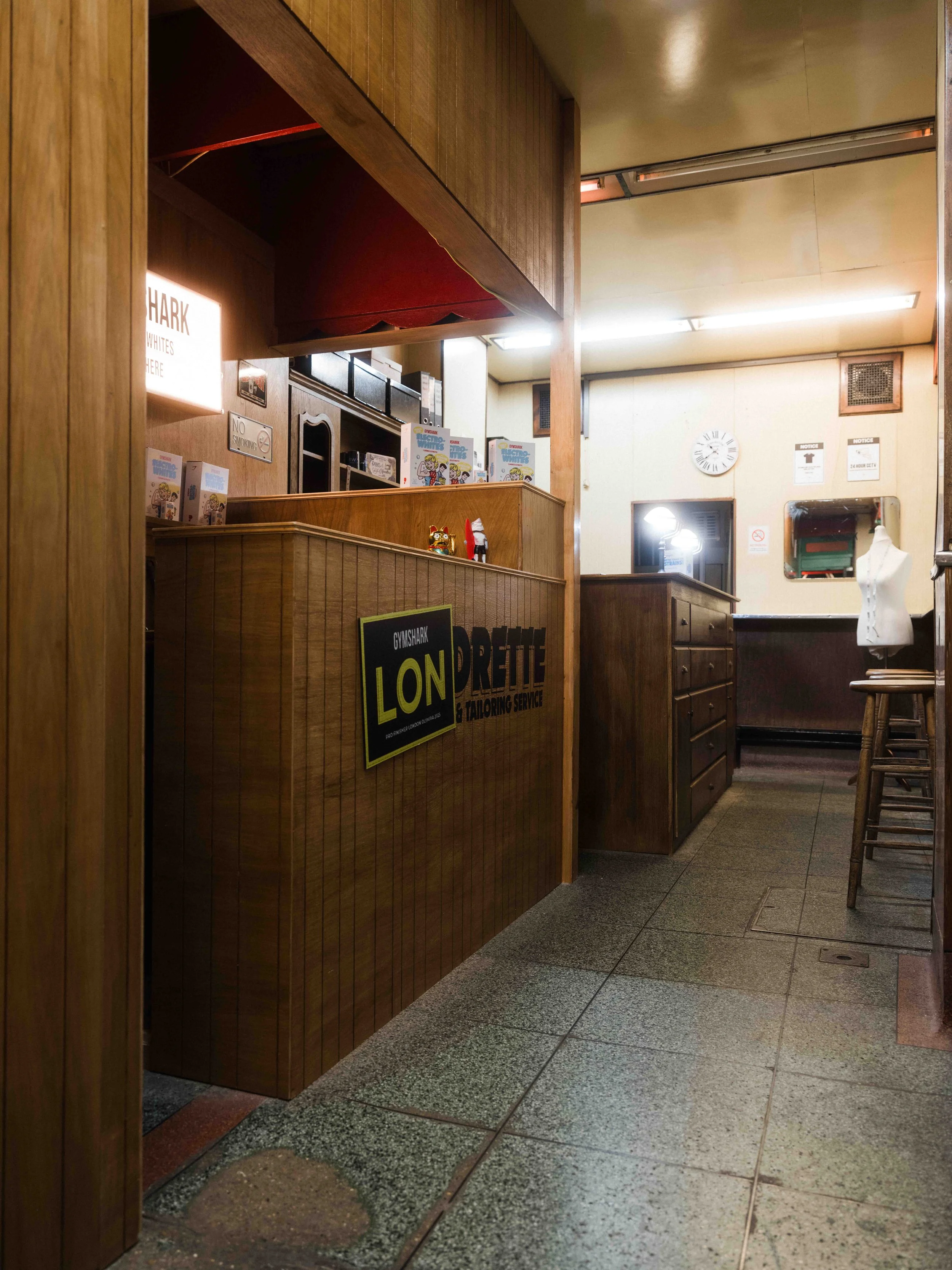 GYMSHARK_HYROX_LAUNDRETTE_interior2.jpg