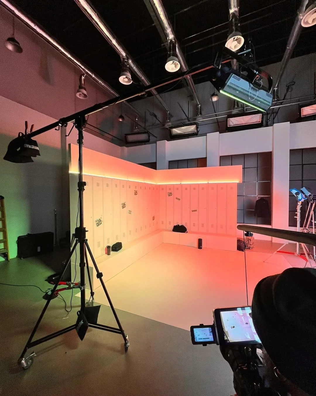 Back in January we shot a new dating show for Gymshark called HIIT IT OFF. Episode 1 is finally .jpg