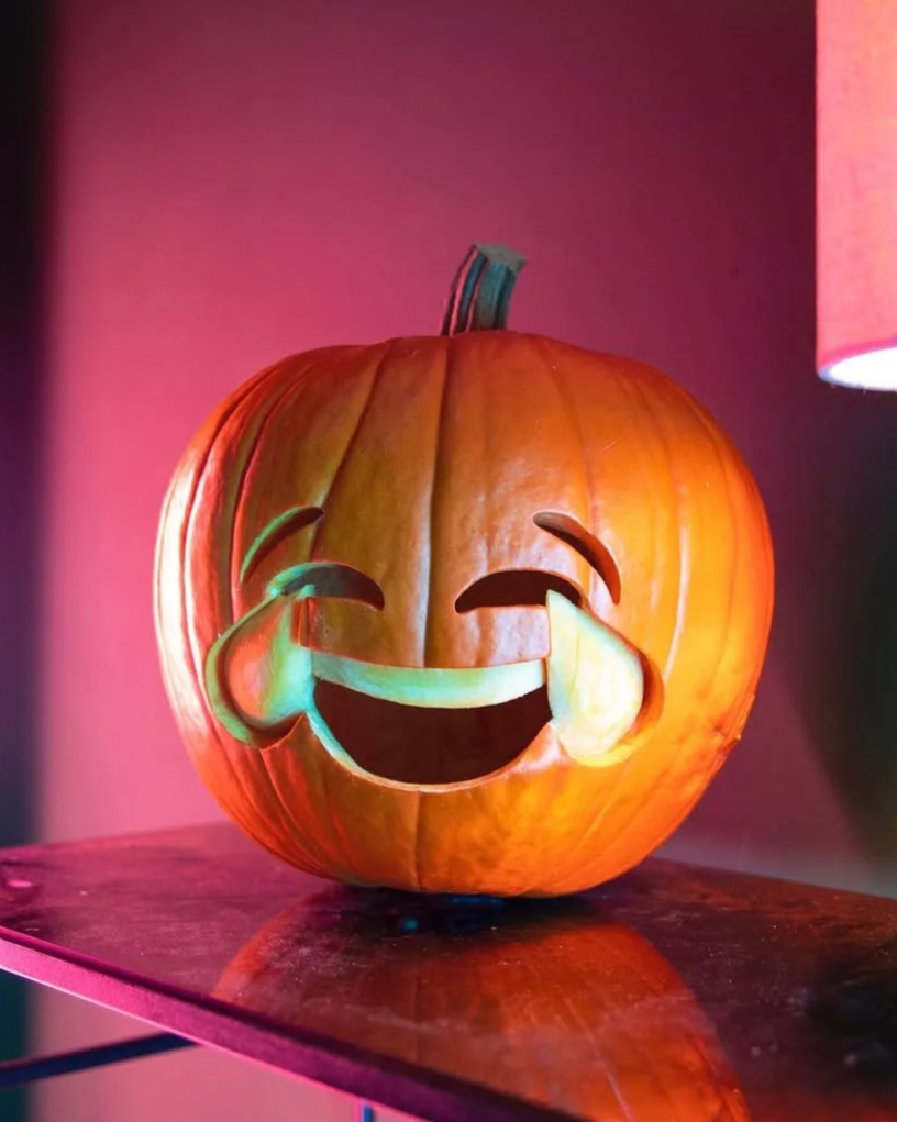 🎃 + 😂 =