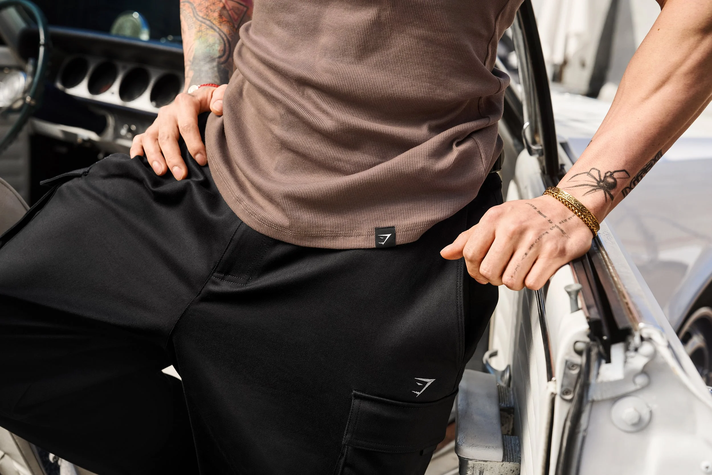 Gymshark Spring Lifting_Shot_01A_CloseUp_358 copy.jpg