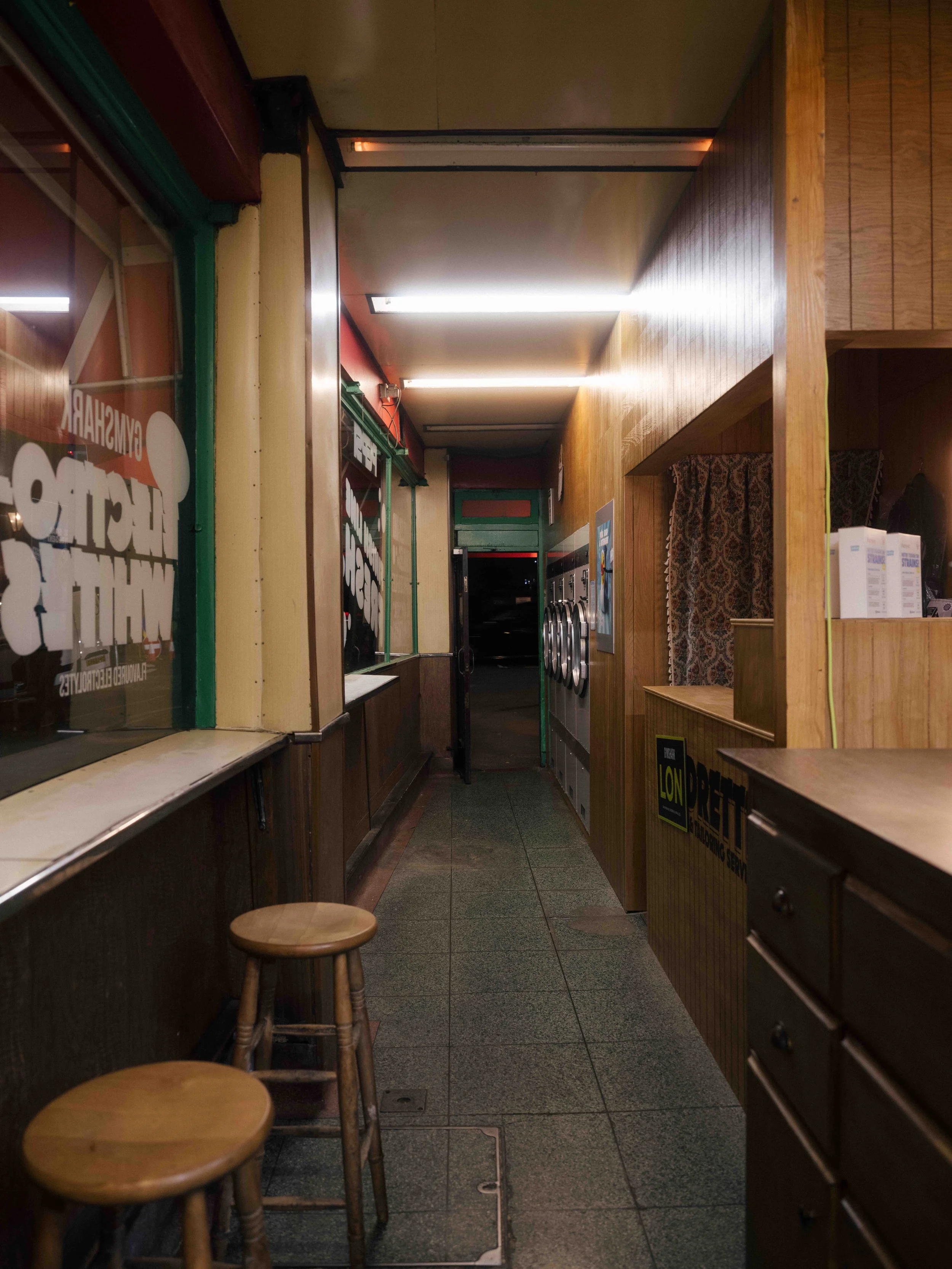 GYMSHARK_HYROX_LAUNDRETTE_interior1.jpg
