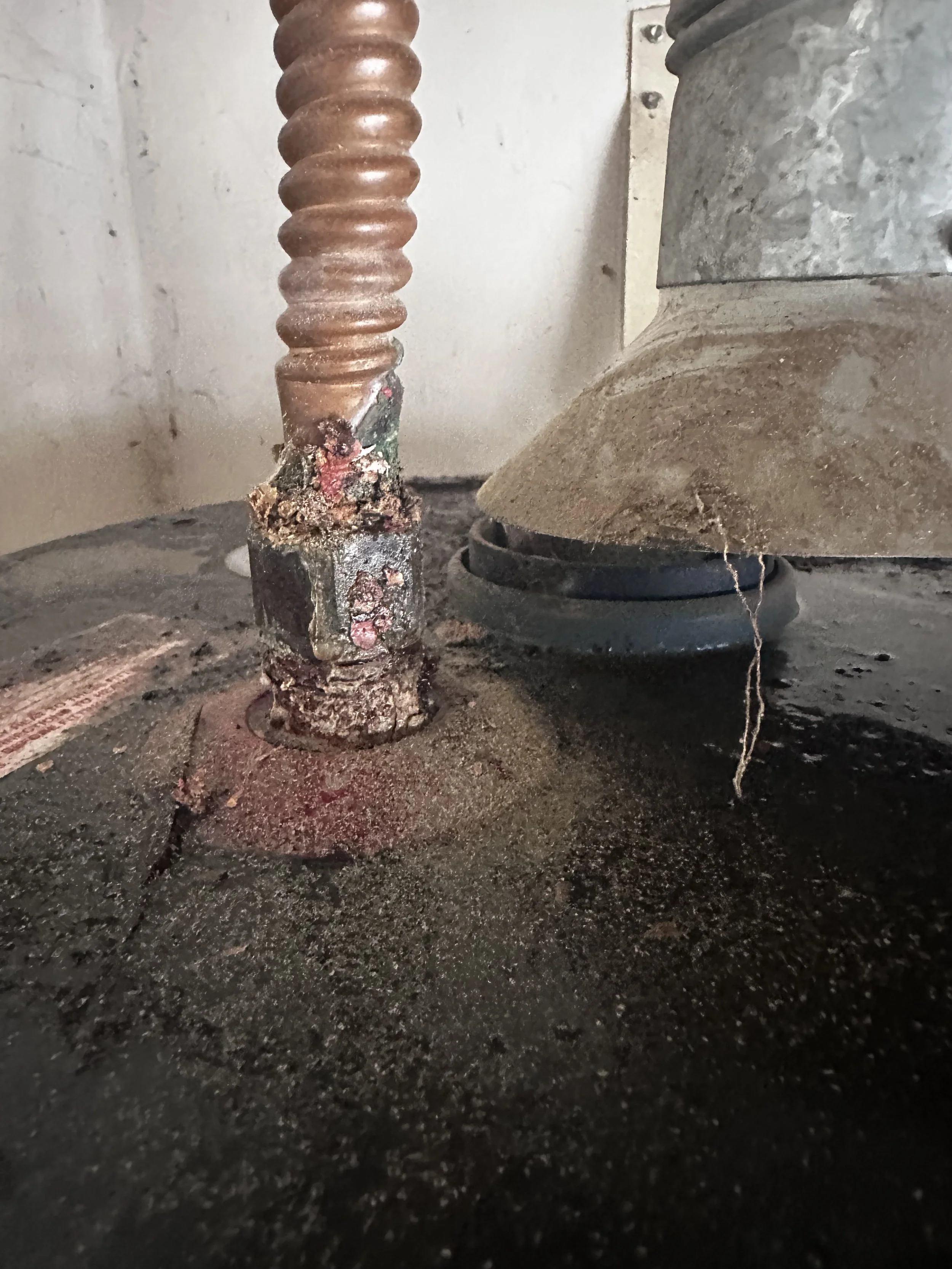 Copper to Galvanized Pipe Corrosion: 