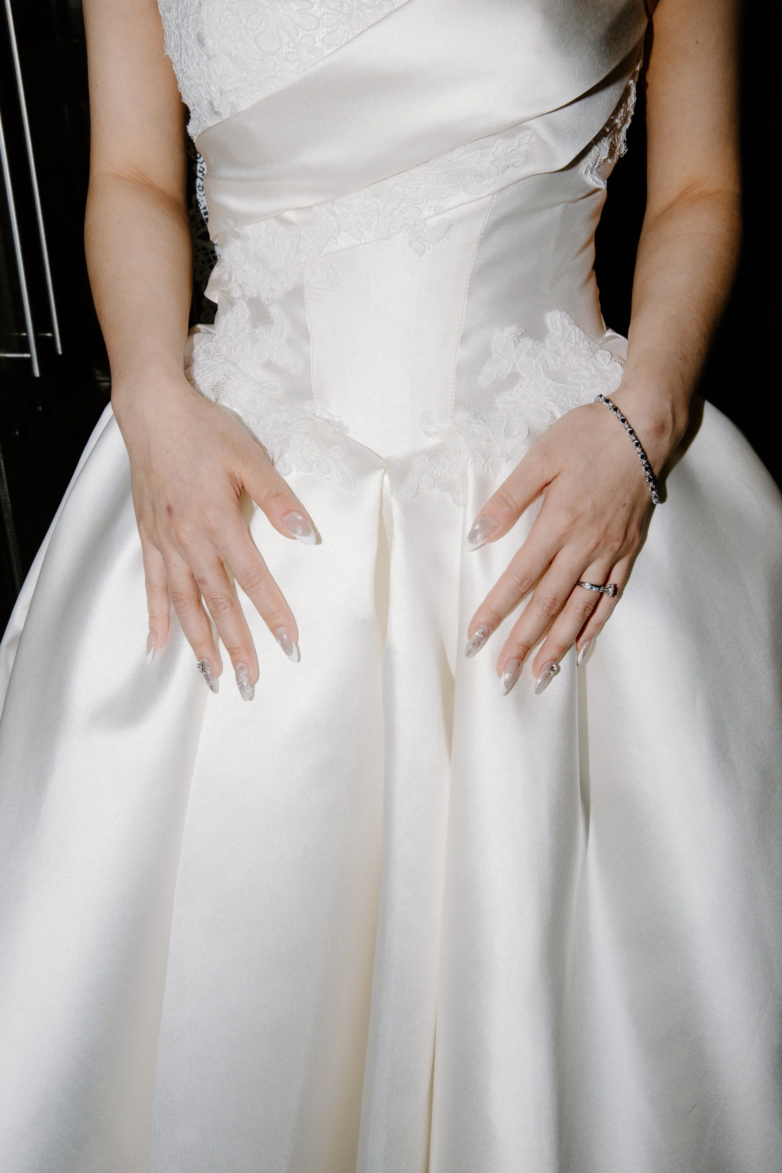 SpringMorrisPhoto_CINDYxCONNOR_1.CindyGettingReady-49-0797.jpg