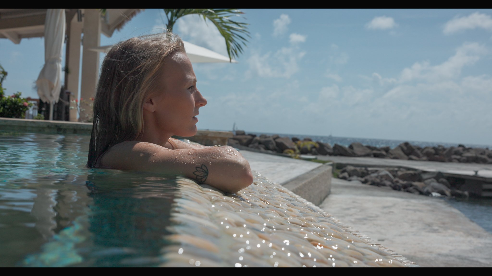 Still 2025-10-27 180528_1.215.1.jpg