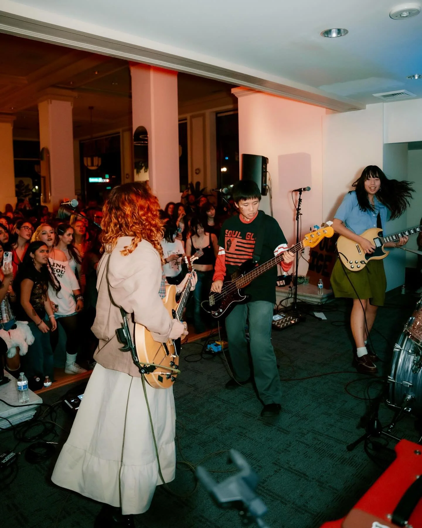 We witnessed our first ever all-girls mosh pit last Friday and it was everything 🤘

Loud, joyful, a little chaotic, and somehow everyone still taking care of each other. Girls falling, laughing, getting pulled right back up. It felt like watching pu