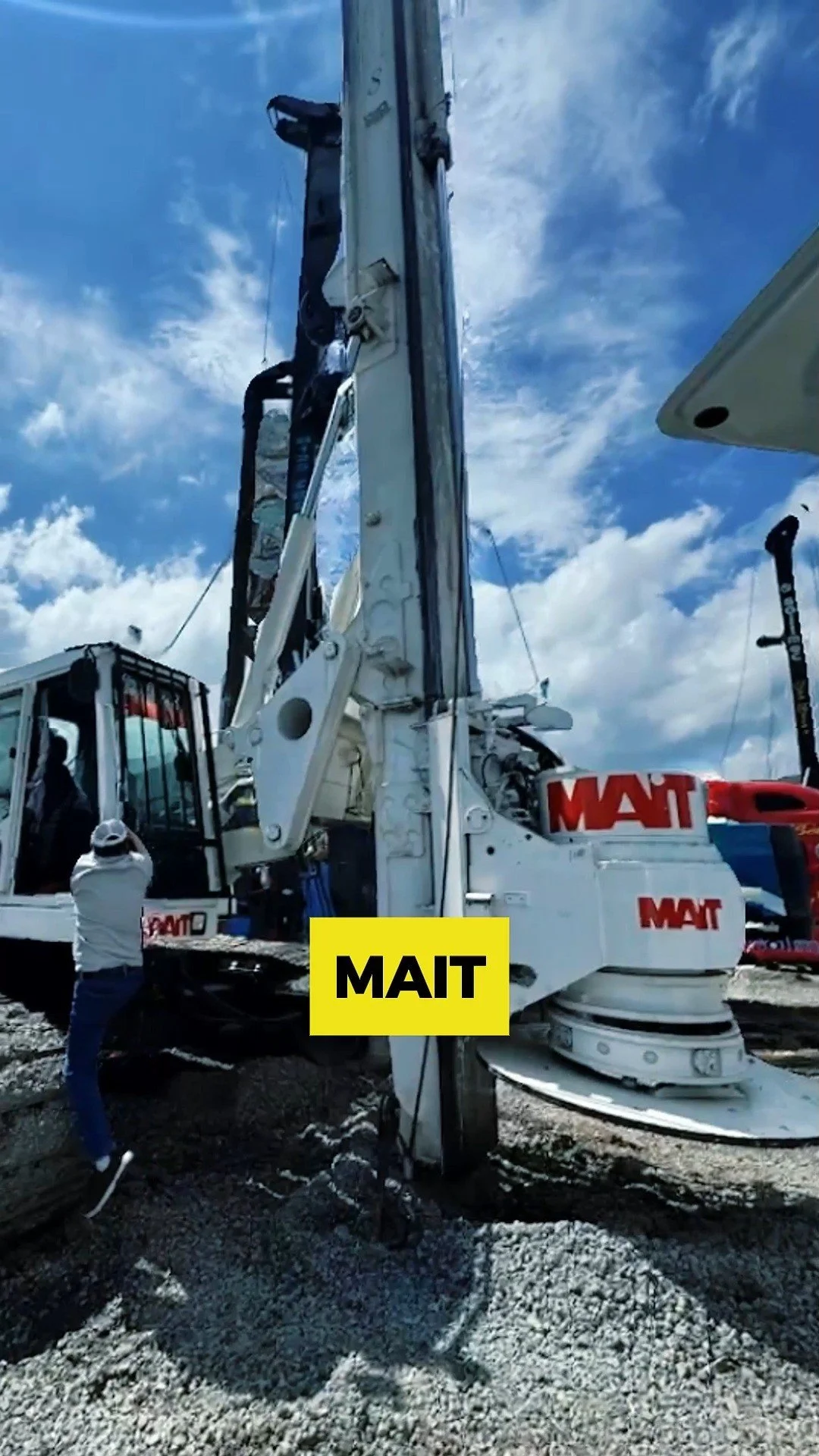 Volverá a ser la de antes esta MAIT HR-180? 🔥 #HR180 #GRV
#MaquinariaPesada #mecanico
#Industrial #MAIT #operadores #chambaeschamba #HeavyMachinery #trabajandoduro