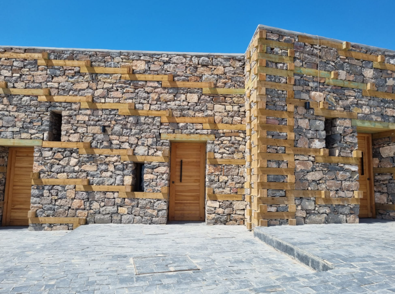 Construire la résistance à l’ère contemporaine : le cas de la reconstruction de la Kasbah Agadir Oufella par Salima Naji