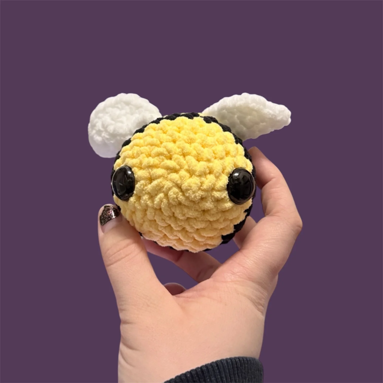 bee 3.JPG