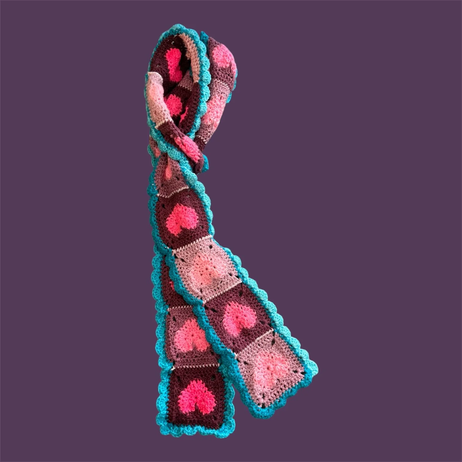 pk bl heart scarf.JPG