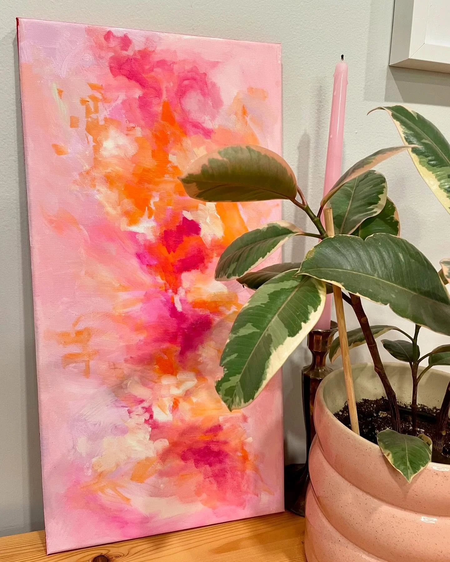 I painted this a while ago but never posted it! I figured if anyone wanted to gift some art for the holidays I should get it together and start taking some pics of all the finished pieces I have around the house desperately waiting for a home 🤡 this